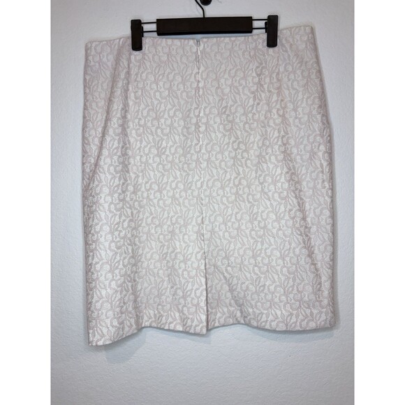 Kasper Light Pink Embroidered Pencil Skirt Women’s Petite Size 14P - Picture 5 of 9